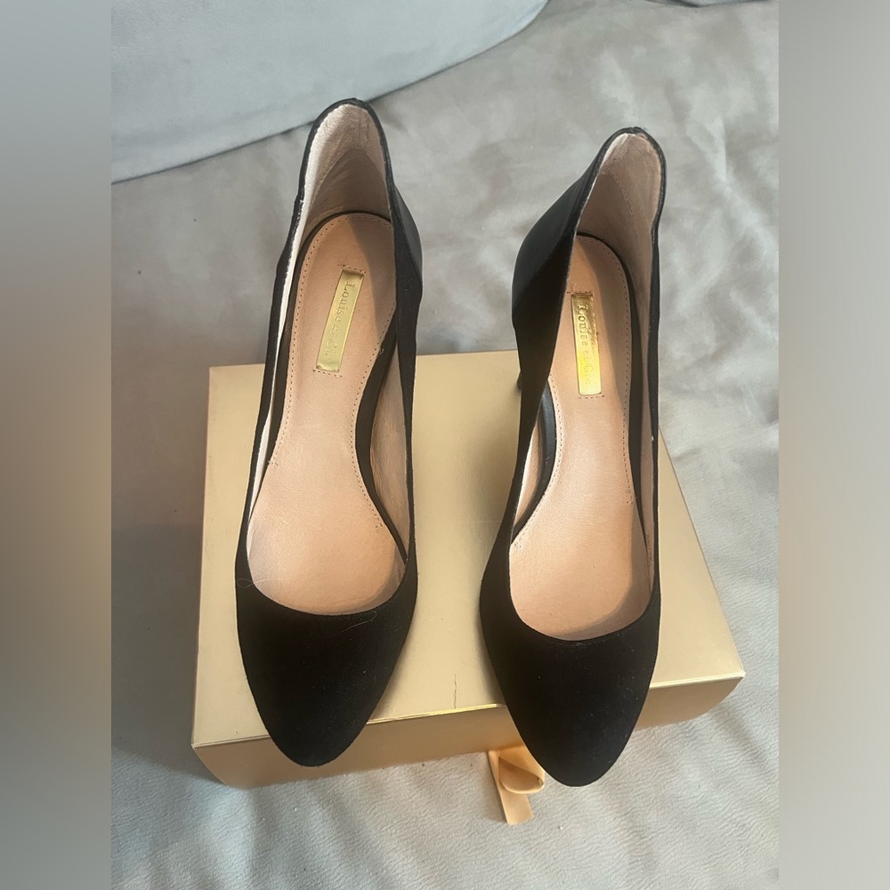 Louise Et Cie Beautiful black suede and leather high heel shoe. Worn once.